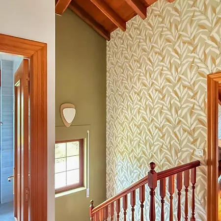 Espaciosa Con Gran Jardin, Chimenea, Barbacoa Y Amplio Parking *