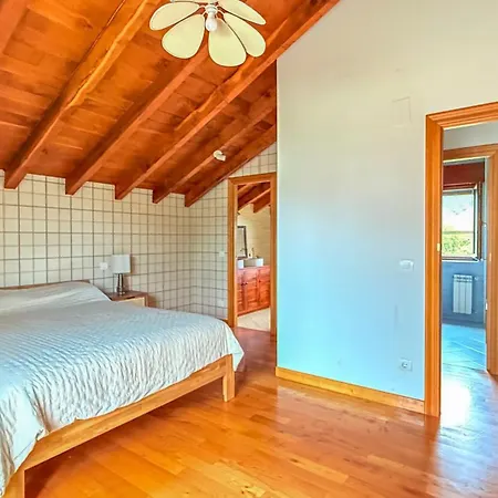 Espaciosa Con Gran Jardin, Chimenea, Barbacoa Y Amplio Parking Villa Bárcena de Cicero