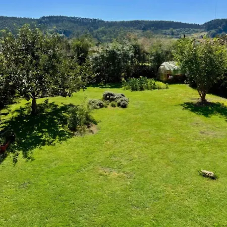 Espaciosa Con Gran Jardin, Chimenea, Barbacoa Y Amplio Parking *
